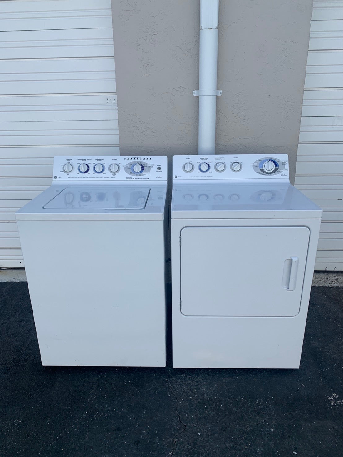 GE Washer and Dryer Set GE Washer and Dryer Set